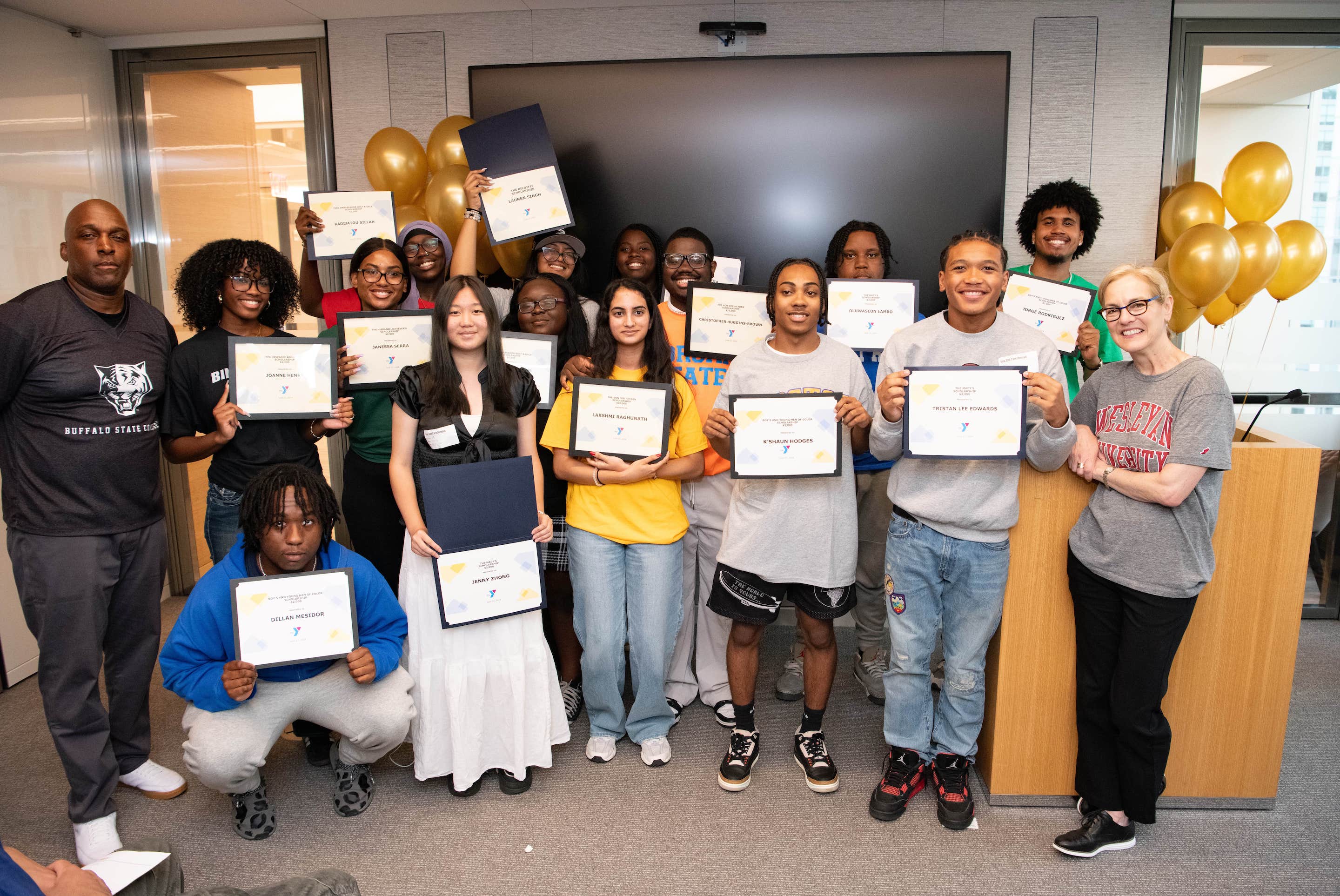 Students holding Y certificates