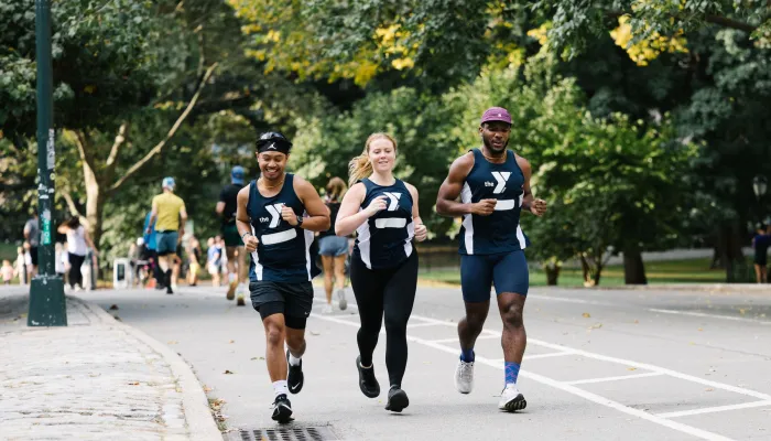 3 runners in park