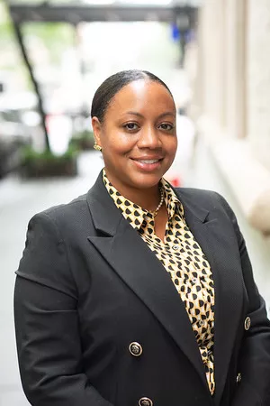 woman in blazer on nyc street