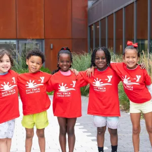 5 kids smiling in group