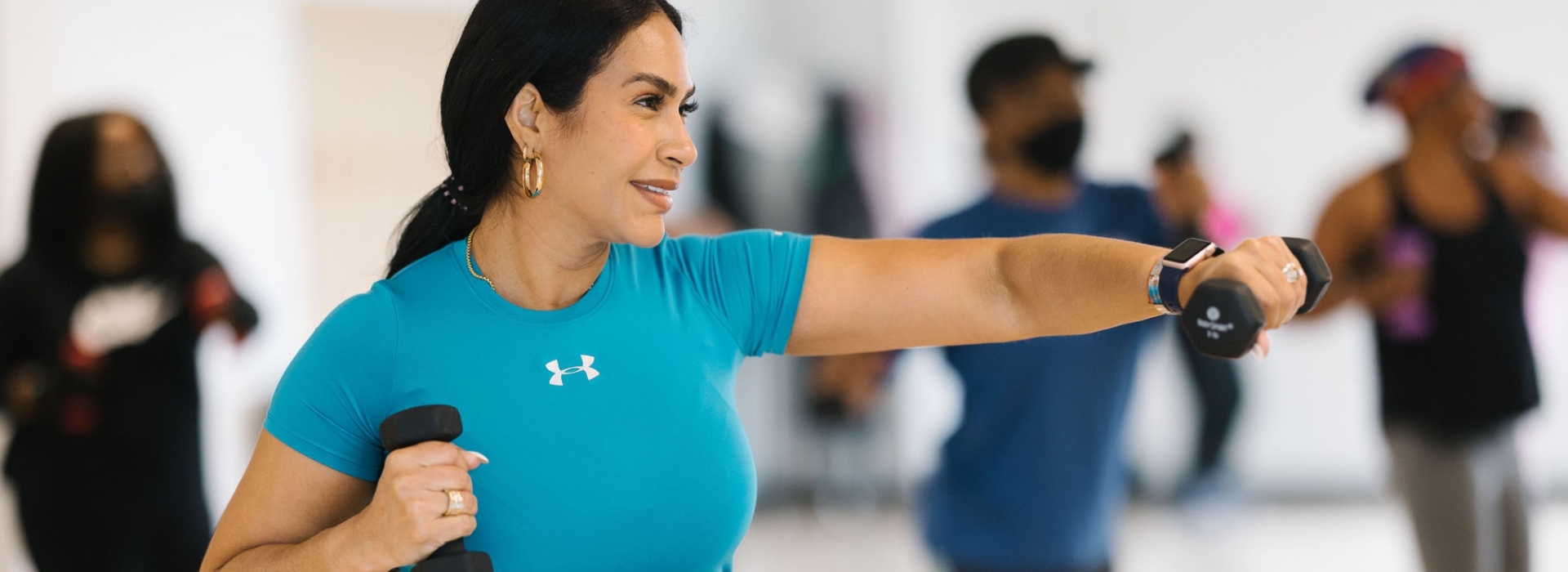 woman lifting weights